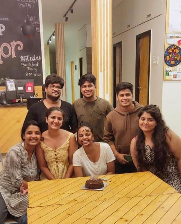 Nap Manor Hostels Mumbai Luaran gambar
